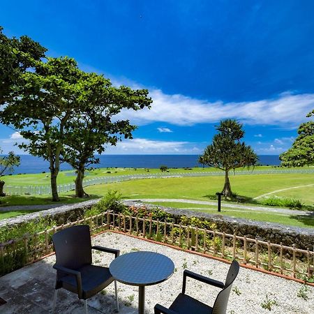 The Southern Links Resort Hotel Yaese Exteriör bild
