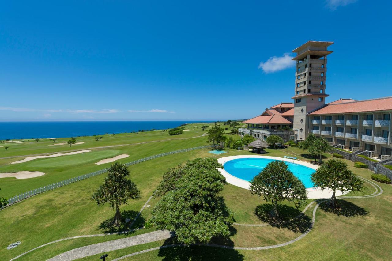 The Southern Links Resort Hotel Yaese Exteriör bild