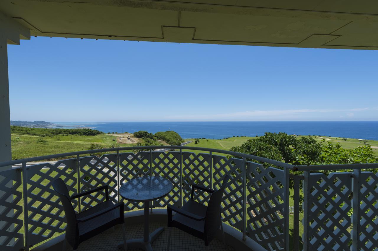 The Southern Links Resort Hotel Yaese Exteriör bild