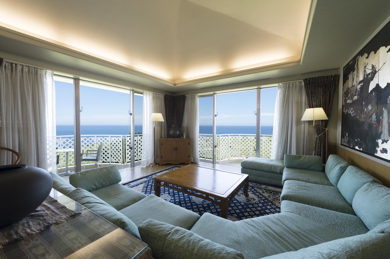 The Southern Links Resort Hotel Yaese Exteriör bild
