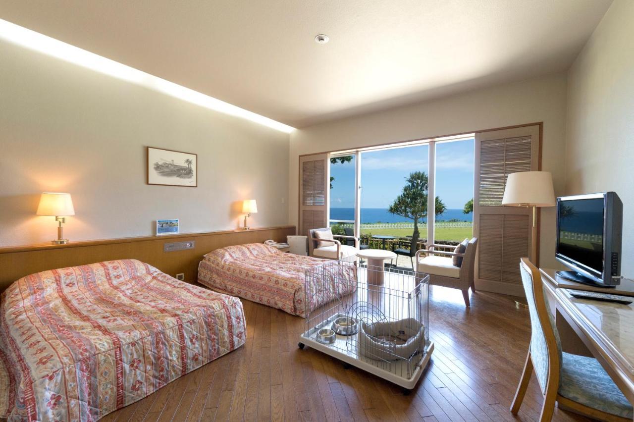 The Southern Links Resort Hotel Yaese Exteriör bild